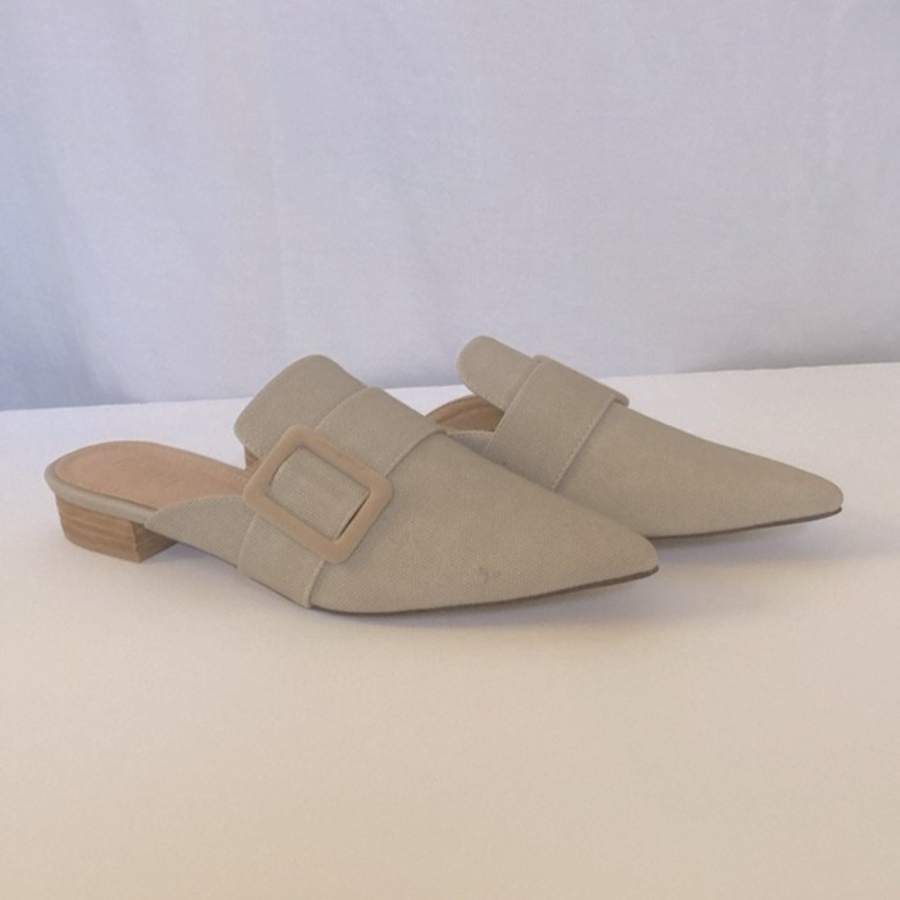 Mi.iM Women’s Shoes Size 7.5 Slip On Mules Buckle Embellishment NWOT